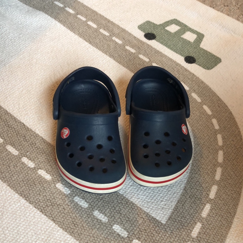 Crocs